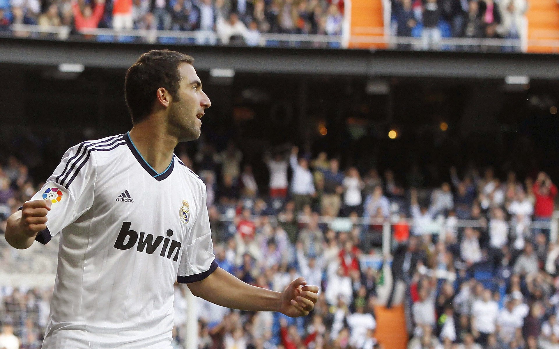 中超转播收视率节节攀升，2021赛季中超转播权